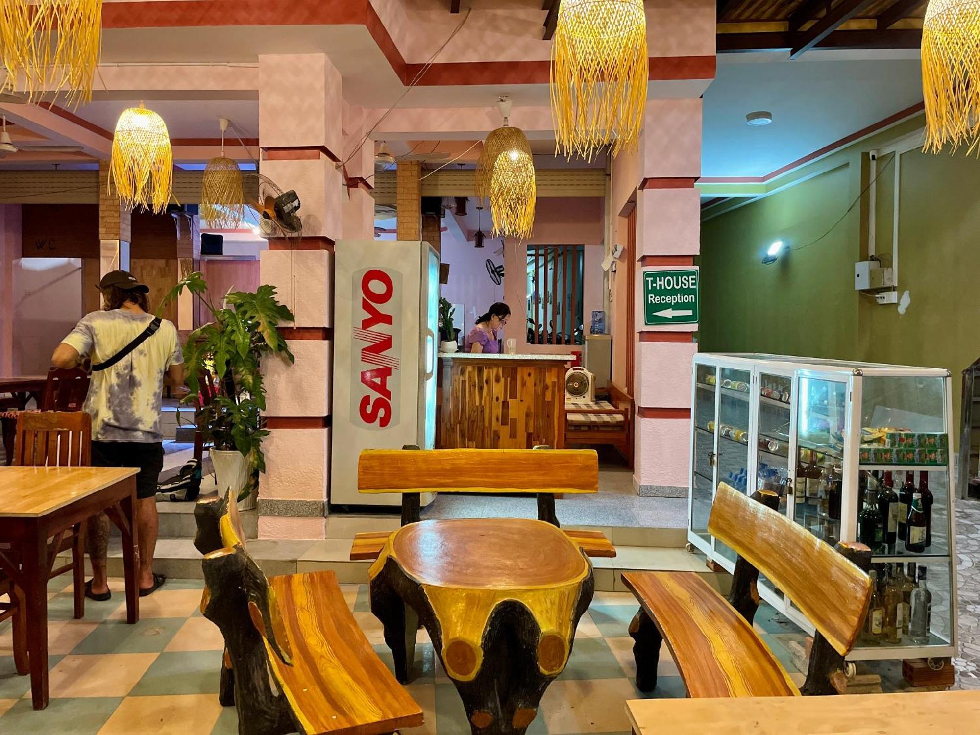 T'H Homestay Mũi Né Extérieur photo